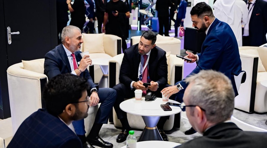 第二天发生了什么?_海马财经